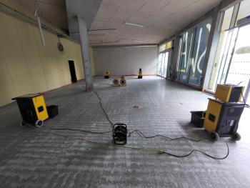 Comment palier aux retards de chantier ? Comment optimiser les arrêts de chantiers pour intempéries, congés ? 